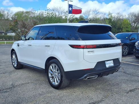 Used 2025 Land Rover Range Rover Sport SE AWD/4WD image 23
