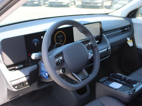 New 2026 Hyundai Ioniq 5 SEL RWD image 12