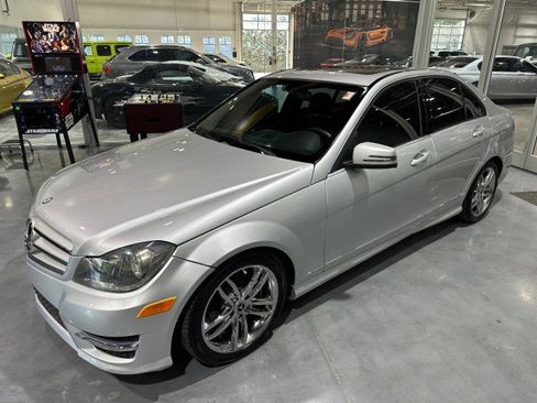 Used 2013 Mercedes-Benz C 250 Sedan image 1