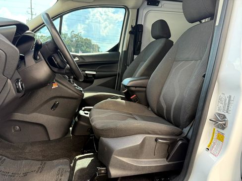Used 2016 Ford Transit Connect XLT image 24