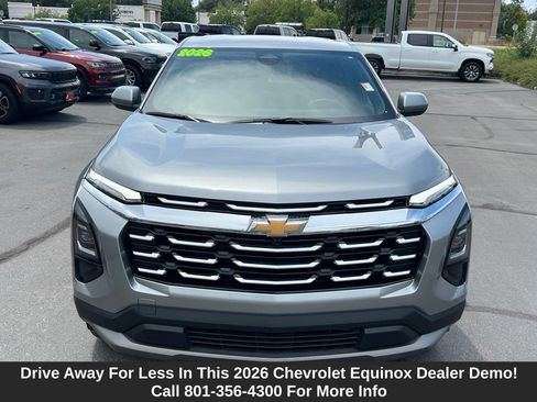 Certified 2026 Chevrolet Equinox LT AWD/4WD image 3