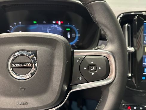 Used 2024 Volvo XC40 Recharge Plus w/ Protection Package Premier image 27