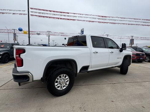 Used 2024 Chevrolet Silverado 2500 LTZ w/ LTZ Plus Package image 8