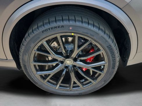 Used 2025 Maserati Grecale Trofeo AWD/4WD image 28
