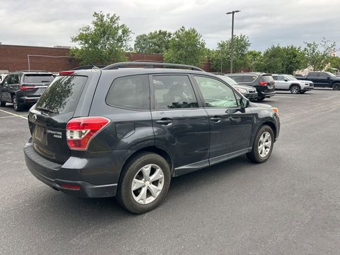 Used 2015 Subaru Forester 2.5i Premium AWD/4WD image 3