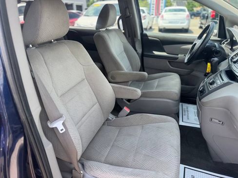 Used 2015 Honda Odyssey LX image 19