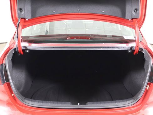 Used 2024 Kia Forte LXS image 17