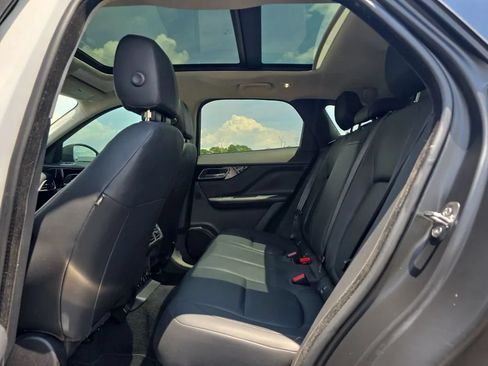 Used 2020 Jaguar F-PACE Premium AWD/4WD image 44