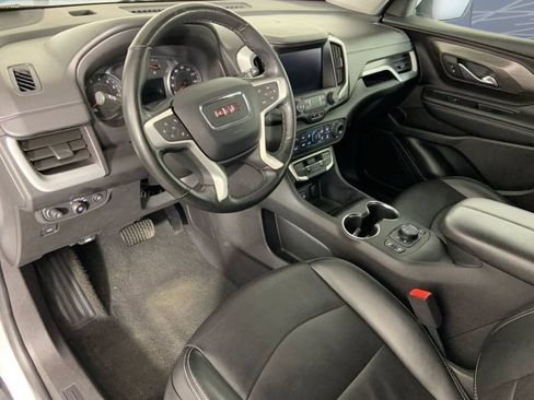 Used 2024 GMC Terrain SLT FWD image 22