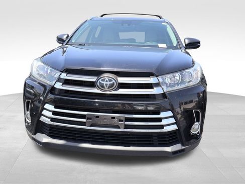 Used 2018 Toyota Highlander Limited AWD/4WD image 7