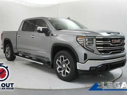 New 2025 GMC Sierra 1500 SLT w/ SLT Premium Plus Package