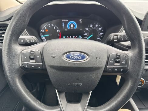 Used 2020 Ford Escape S image 9