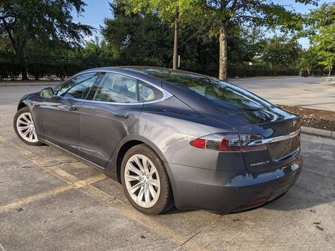 Used 2017 Tesla Model S 100D AWD/4WD image 5