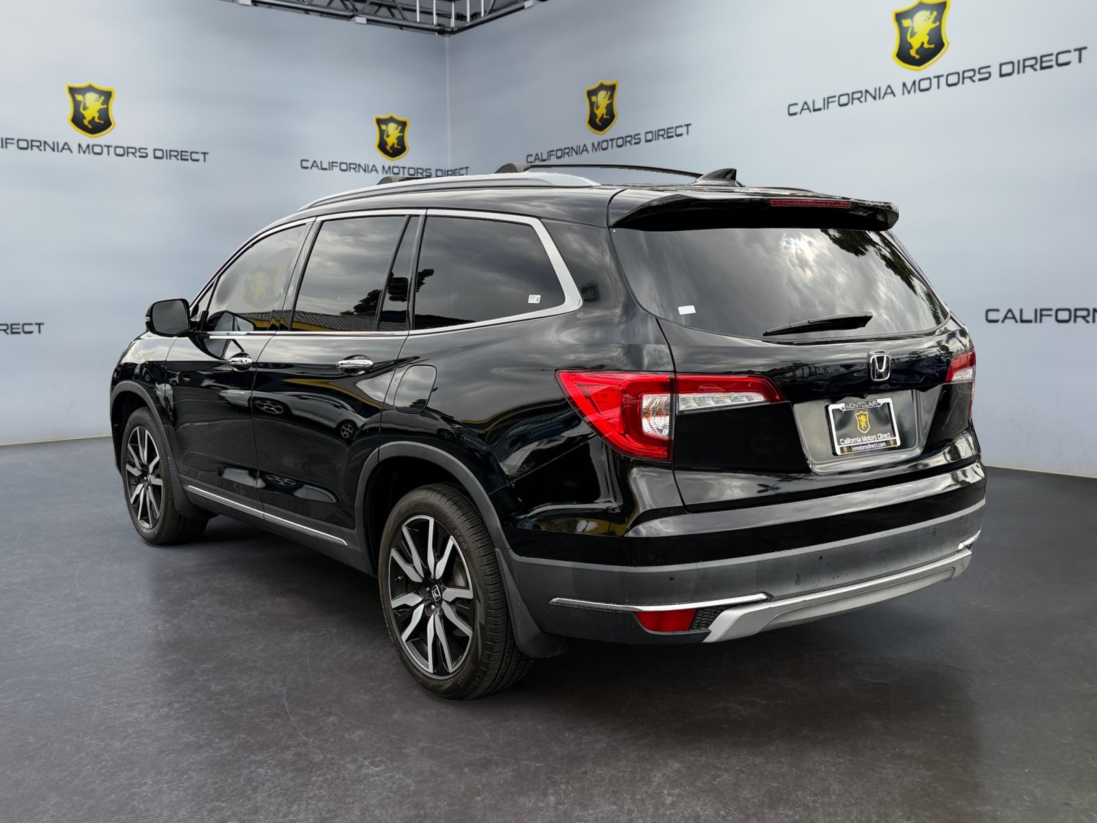 Used 2022 Honda Pilot Touring image 3