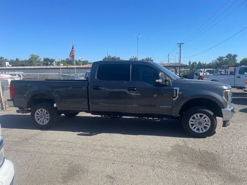 Used 2018 Ford F350 XLT AWD/4WD image 6