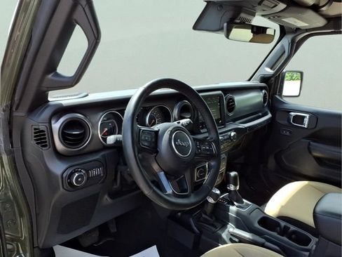 Used 2022 Jeep Wrangler Unlimited Sport AWD/4WD image 14