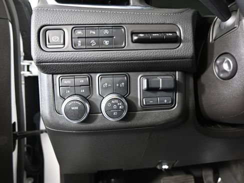 Used 2023 GMC Yukon Denali w/ Max Trailering Package AWD/4WD image 25