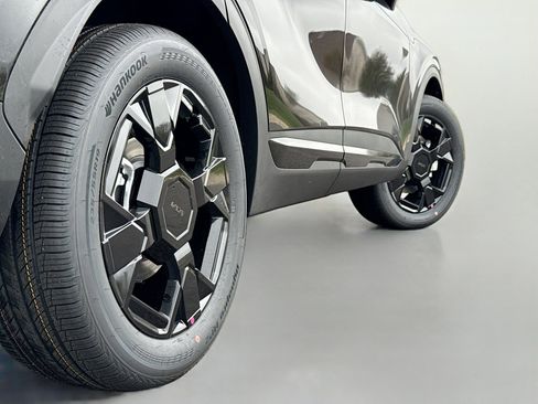 New 2026 Kia Sportage X-Line image 13