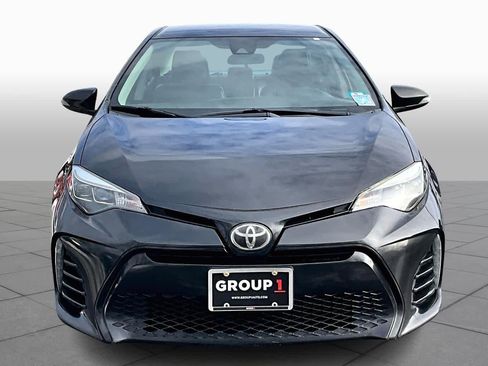 Used 2018 Toyota Corolla SE image 3