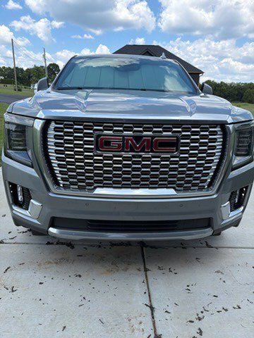 Used 2023 GMC Yukon Denali w/ Max Trailering Package AWD/4WD image 3