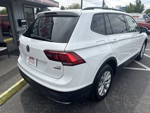 Used 2018 Volkswagen Tiguan S w/ 3rd Row Seat Package AWD/4WD image 6