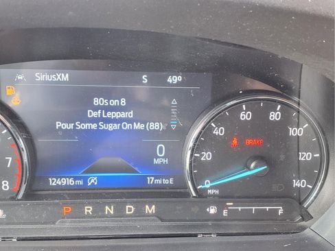 Used 2020 Ford Explorer XLT w/ Comfort Package AWD/4WD image 14