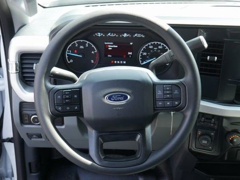 New 2025 Ford F450 XLT w/ XLT Value Package AWD/4WD image 13