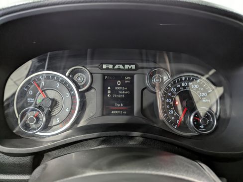 Used 2024 RAM 2500 Big Horn AWD/4WD image 23