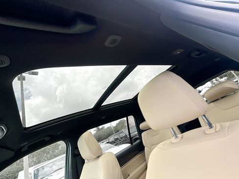 New 2026 Jeep Grand Cherokee L Limited RWD image 23