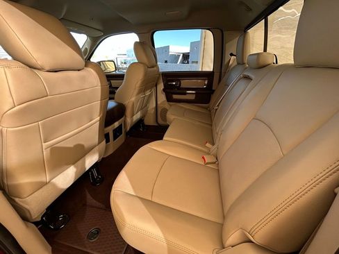 Used 2017 RAM 1500 Laramie w/ Convenience Group image 23