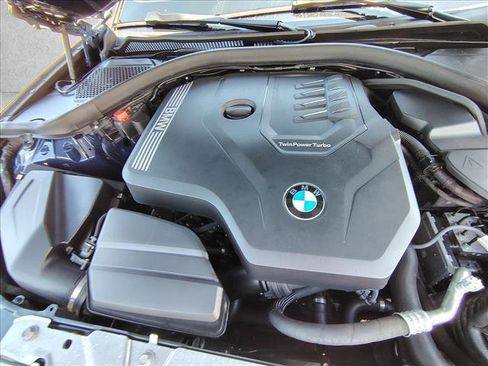 Used 2023 BMW 330i xDrive Sedan w/ Premium Package AWD/4WD image 24