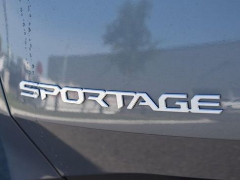 Used 2023 Kia Sportage EX FWD image 12