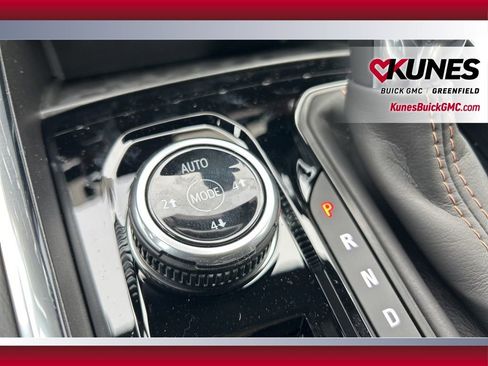 New 2026 GMC Canyon AT4 image 35