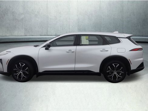 Used 2026 Toyota Crown Signia image 24