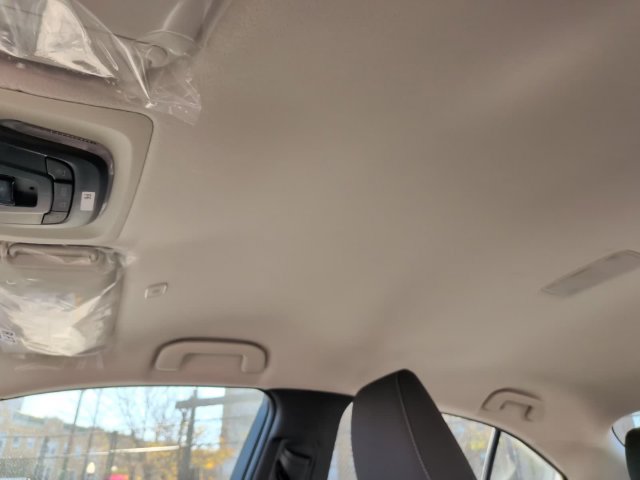 Used 2027 Toyota Corolla LE w/ LE Premium Package FWD image 22