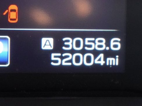 Used 2022 Subaru Ascent Touring image 13