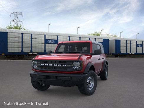 New 2025 Ford Bronco 4-Door image 2