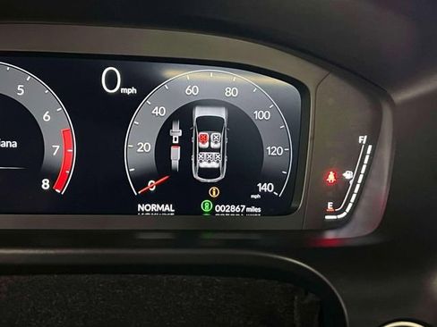 Used 2025 Acura ADX A-Spec image 23