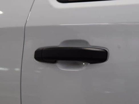New 2026 Chevrolet Silverado 1500 W/T w/ WT Value Package RWD image 17