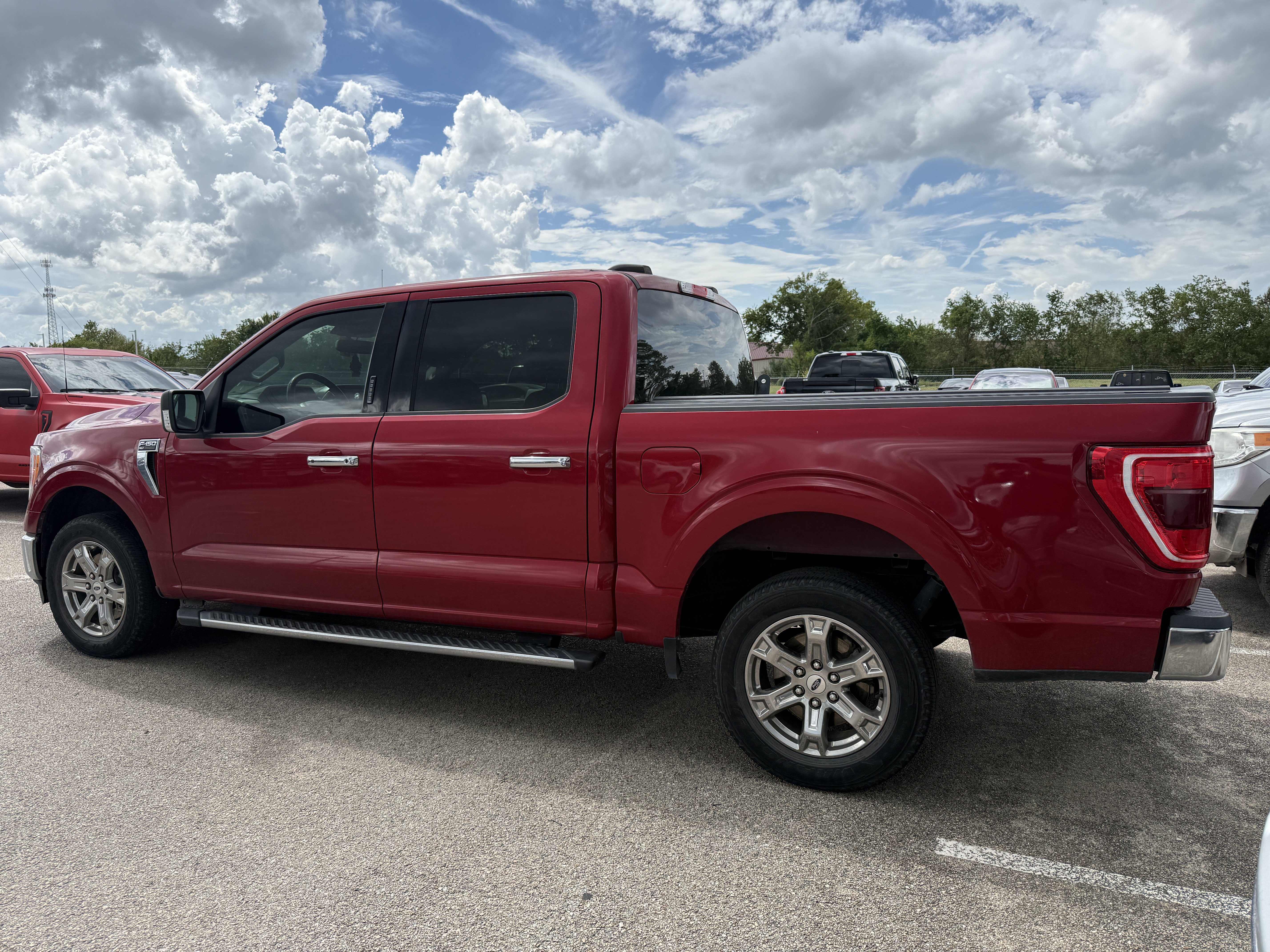 Used 2021 Ford F150 XLT w/ Equipment Group 302A High RWD image 3