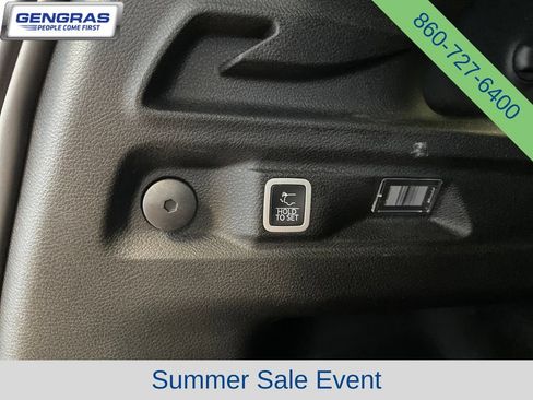 Used 2023 Jeep Grand Cherokee L Laredo AWD/4WD image 39