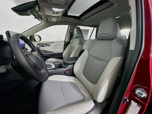 New 2025 Toyota RAV4 XLE Premium image 22