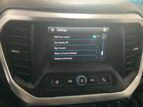 Used 2019 GMC Acadia SLE w/ LPO, Floor Liner Package AWD/4WD image 28