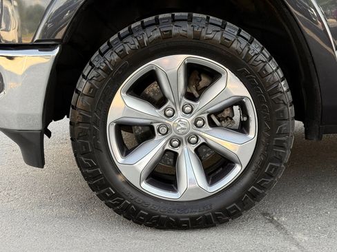 Used 2020 RAM 1500 Limited RWD image 15