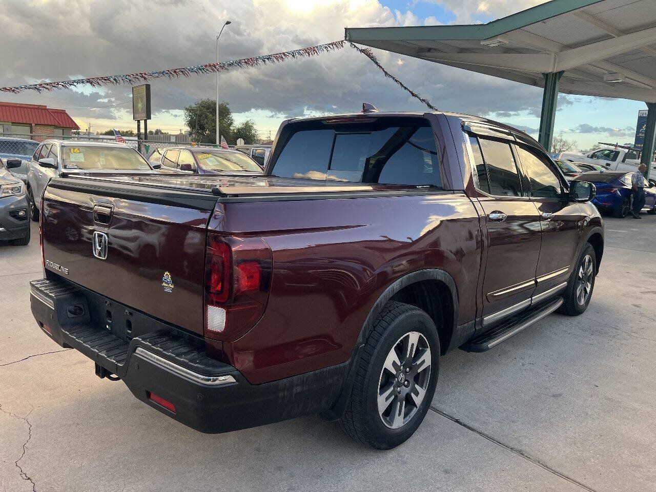 Used 2017 Honda Ridgeline RTL-E image 6