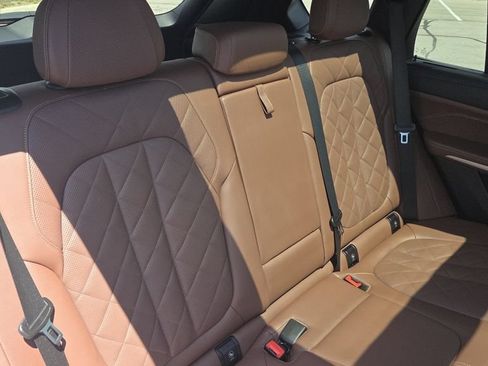 Used 2025 BMW X5 M60i AWD/4WD image 14