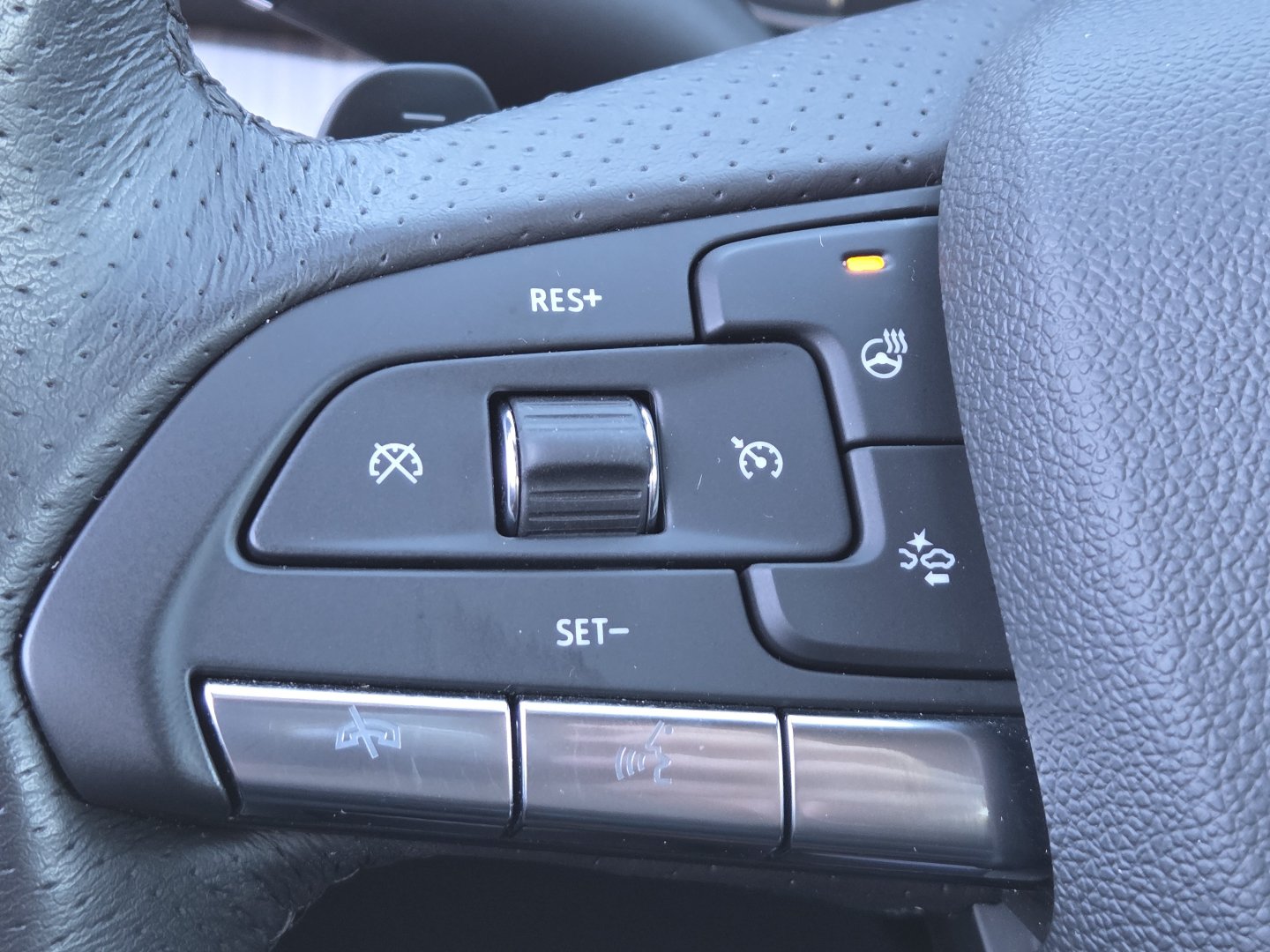 Used 2023 Cadillac XT4 Sport AWD/4WD image 7