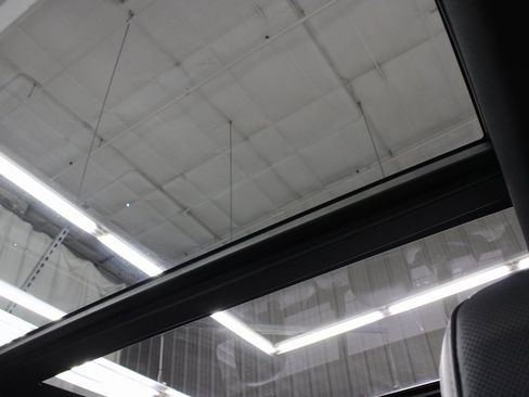 Used 2022 Ford F150 Platinum w/ Equipment Group 701A High image 31