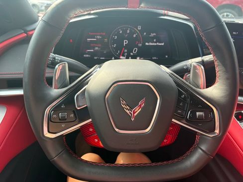 Used 2022 Chevrolet Corvette Stingray Preferred Cpe w/ Z51 Performance Package RWD image 7