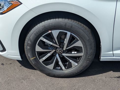 New 2026 Volkswagen Jetta Sport FWD image 17